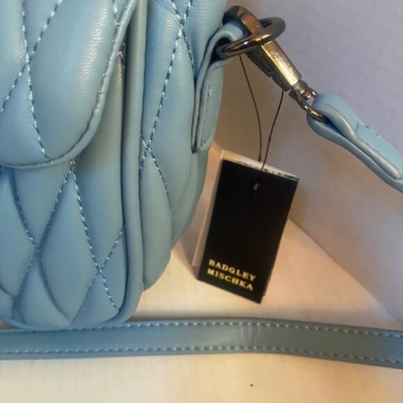 Badgley Mischka quilted crossbody bag, in Sky blue  (NEW) - Picture 7 of 7
